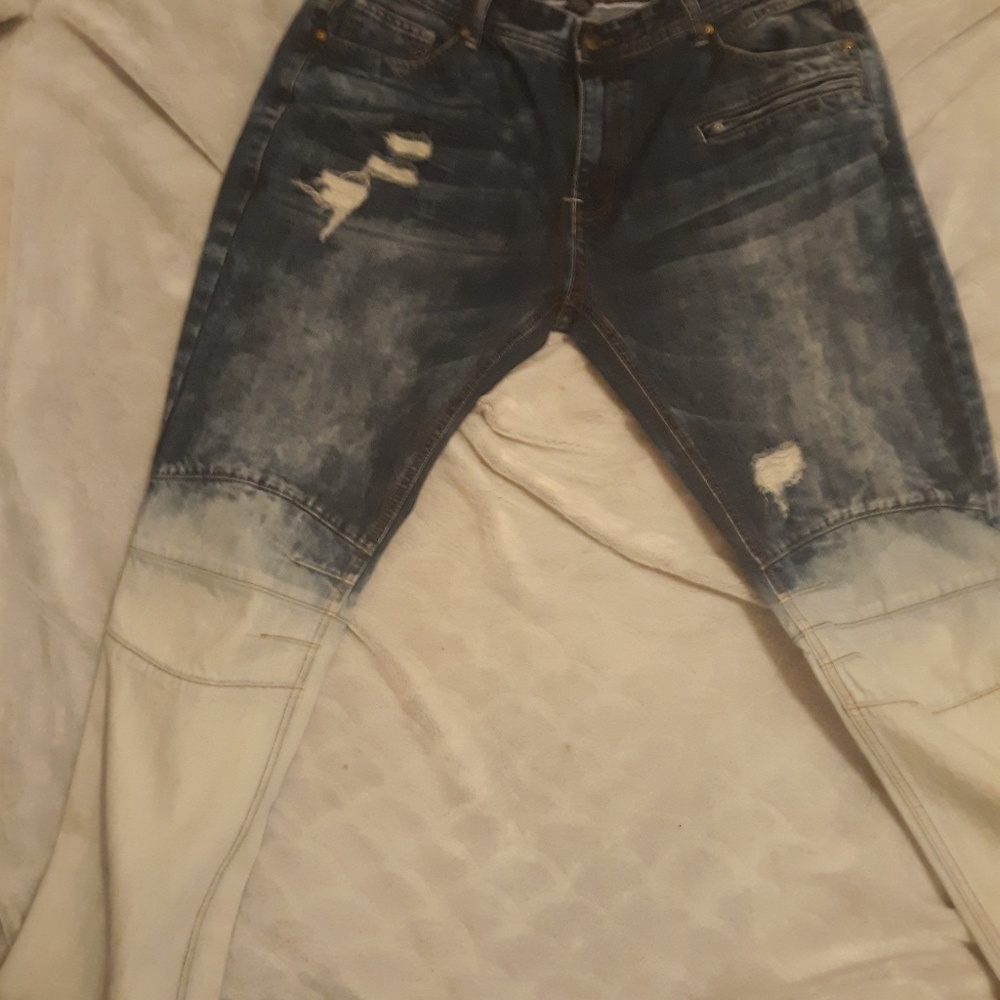 Some nice blue jeans for a nice date night